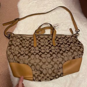NWT Coach HDLY Tote Bag